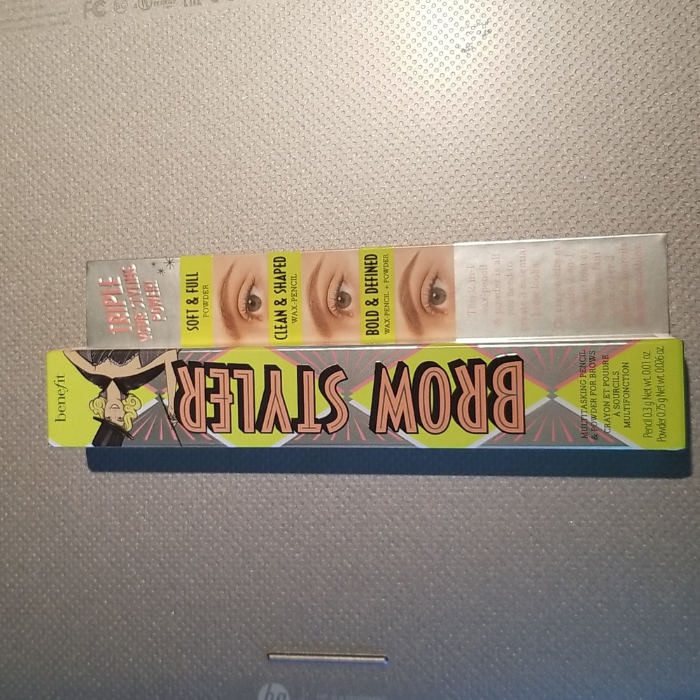 Benefit Brow Styler